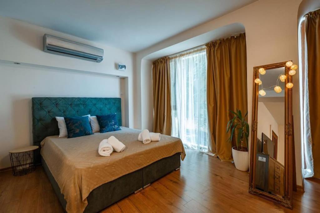 Cozy Studio With French Windows, Mrenicov Plovdiv Buitenkant foto
